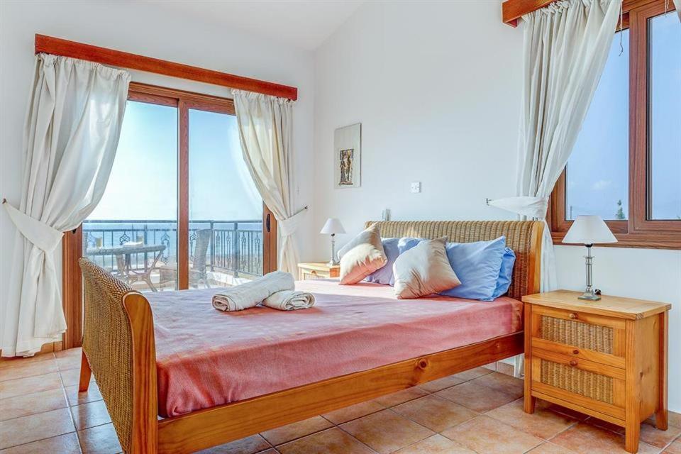 Paphos Argaka Beachfront Villa מראה חיצוני תמונה