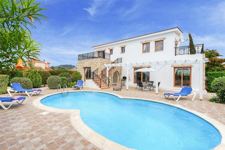 Paphos Argaka Beachfront Villa מראה חיצוני תמונה
